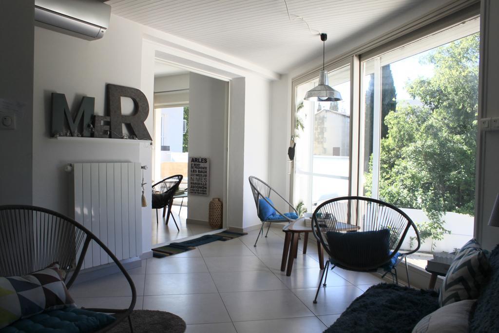 La Maison Blanche Arlés Exterior foto